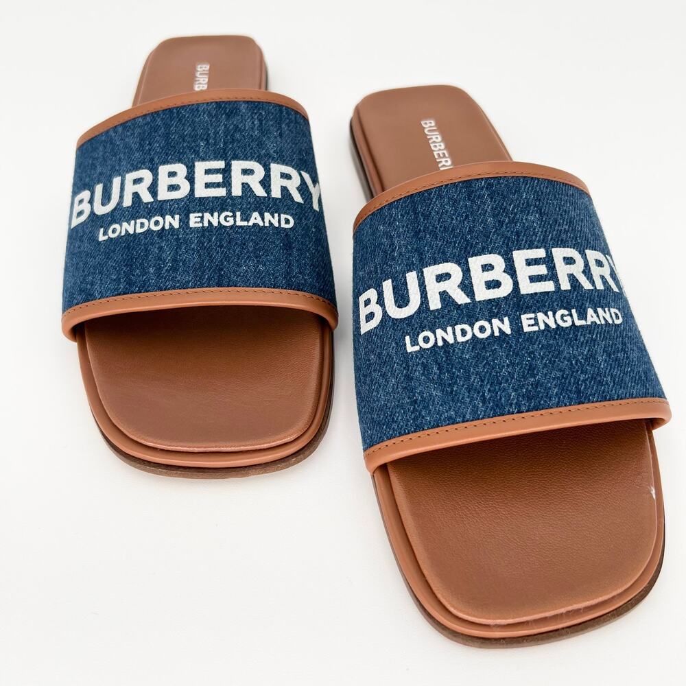 BURBERRY Carolyn Denim Logo Flat Slide EU 38.5 US 8.5 Blue Brown Two Tone Sandal